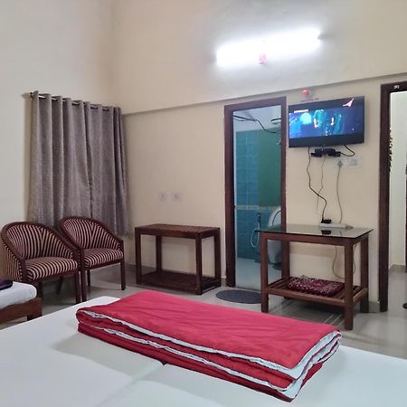 Prashanth Family Homestay Мадікері Екстер'єр фото